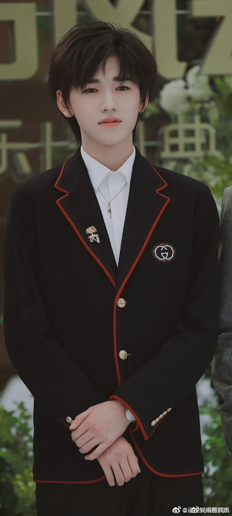 论宋亚轩和制服的适配度各种风格都能轻松驾驭咱就是说