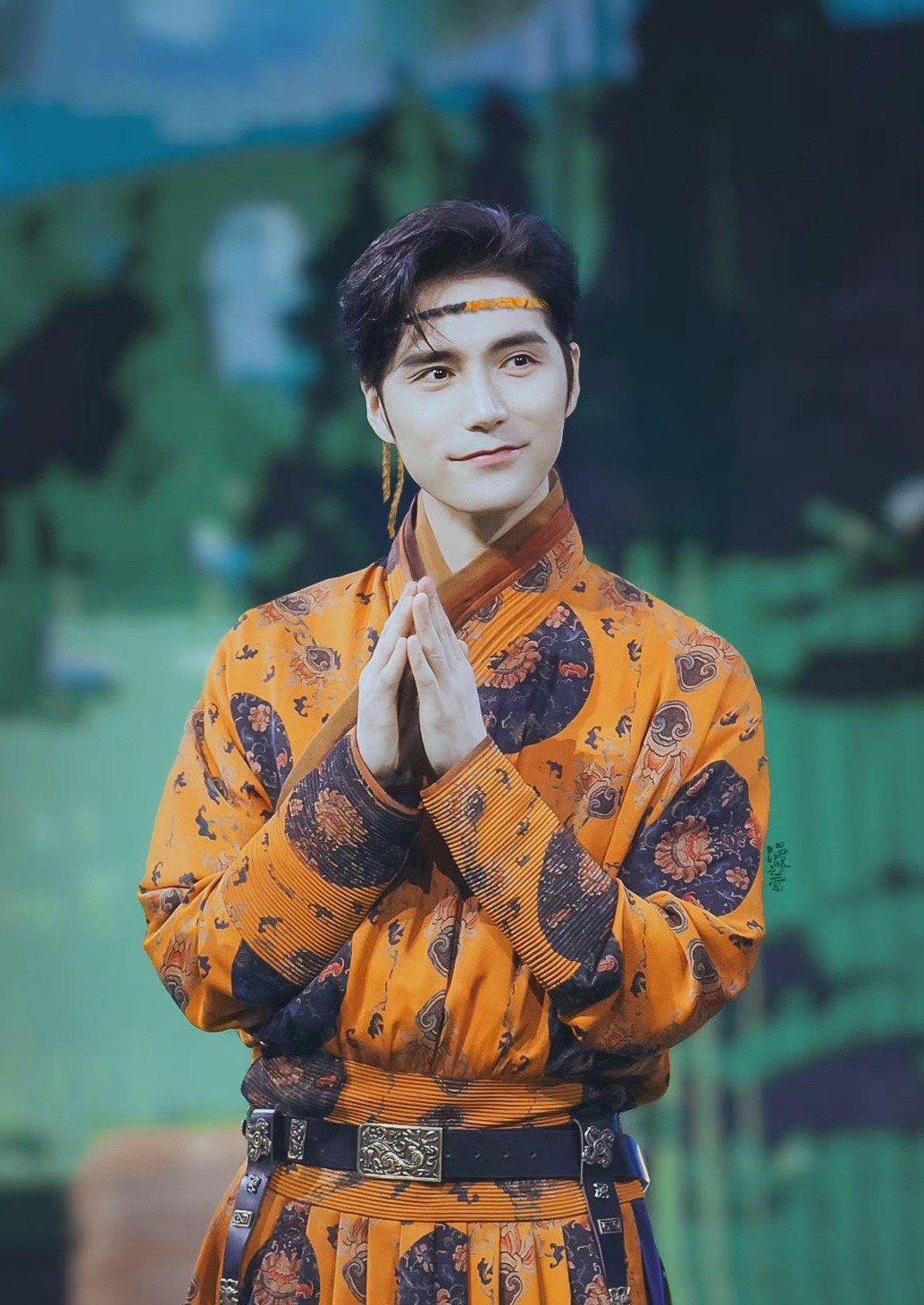 阿云嘎和蒙古舞的适配度简直