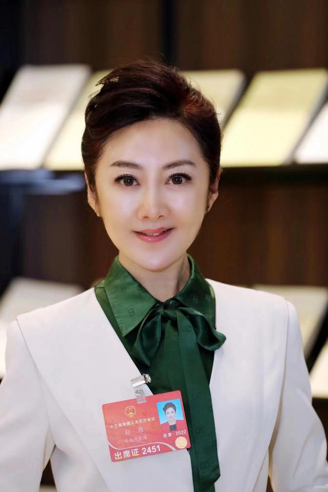 全国人大代表,西安广播电视台播音部主任孙维.受访者供图