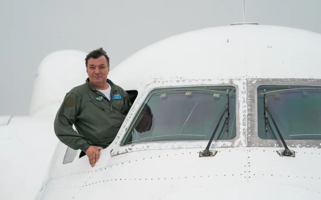 世界最大飞机安休闲区蓝鸢梦想 - Www.slyday.coM