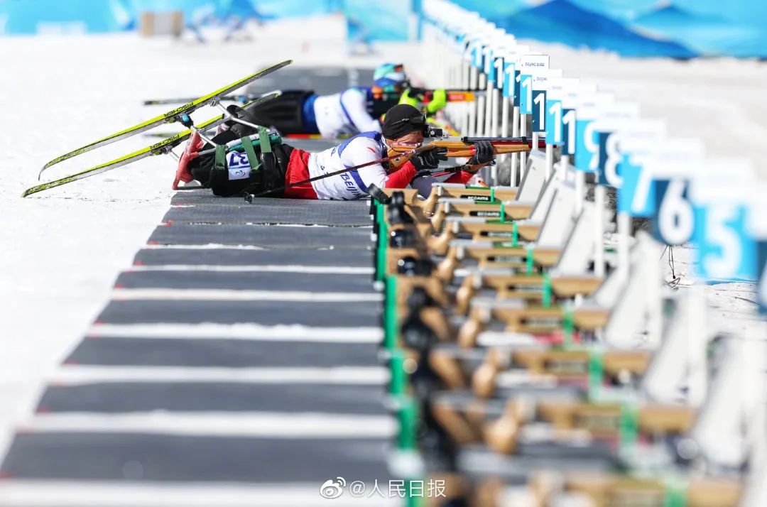 喜提8个金容融！休闲区蓝鸢梦想 - Www.slyday.coM