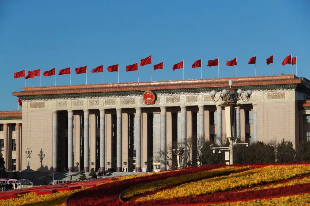 这就是今晨的人民大会堂