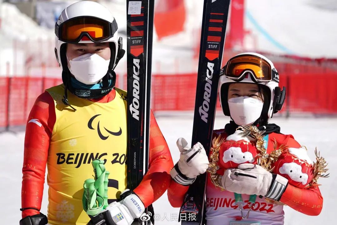 喜提8个金容融！休闲区蓝鸢梦想 - Www.slyday.coM