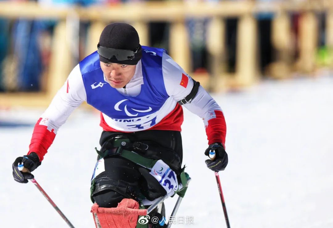 喜提8个金容融！休闲区蓝鸢梦想 - Www.slyday.coM