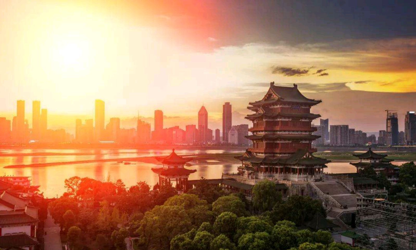 不是南昌，不是九江！这座地级市才是江西迷人的“美景之城”|南昌市|九江市|江西省|宜春市|旅游_新浪新闻