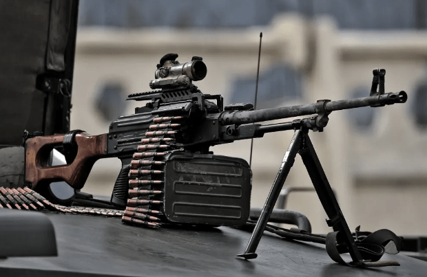 俄军王牌利器pkm是其最成功的一种通用机枪