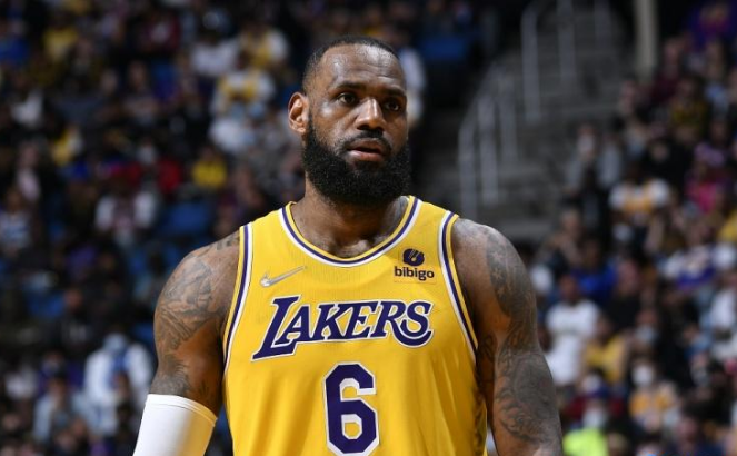 全美恭贺詹皇登顶历史第一人！5大球星被打服，前队友狂吹勒布朗休闲区蓝鸢梦想 - Www.slyday.coM