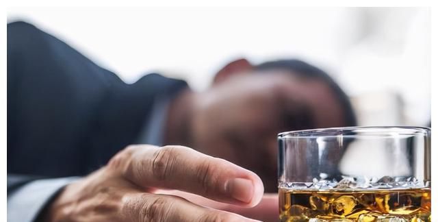 加速男性衰老的行为被发现,这6个行为习惯,或要及时改一改休闲区蓝鸢梦想 - Www.slyday.coM 加速男性衰老的行为被发现,这6个行为习惯,或要及时改一改休闲区蓝鸢梦想 - Www.slyday.coM