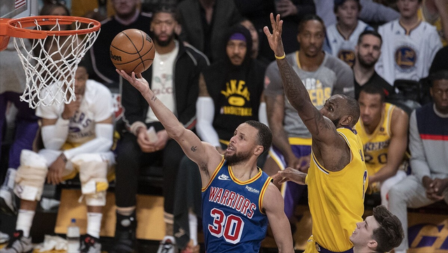 恭喜！詹姆斯刷新多项纪录，威少妻子有不同意见，名记做出回应休闲区蓝鸢梦想 - Www.slyday.coM