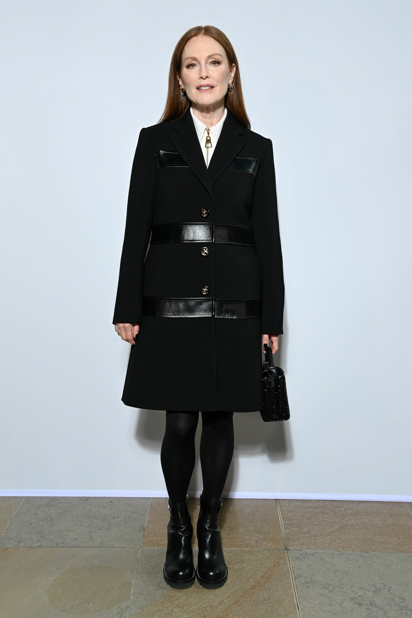 lv大秀众星云集