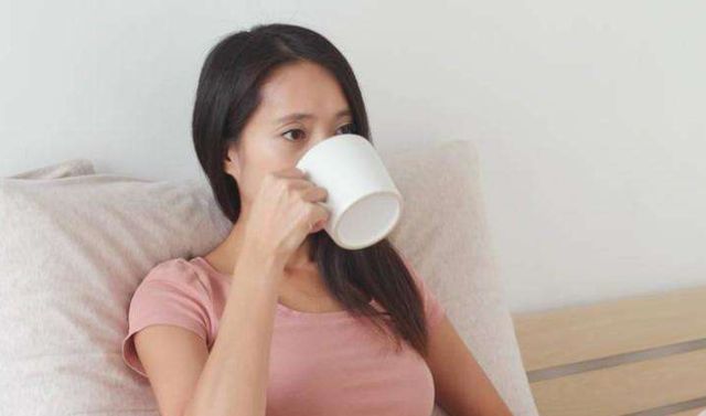 多喝水不如会喝水,3个时间点喝水更养生,但这2个时间点不能喝休闲区蓝鸢梦想 - Www.slyday.coM 多喝水不如会喝水,3个时间点喝水更养生,但这2个时间点不能喝休闲区蓝鸢梦想 - Www.slyday.coM