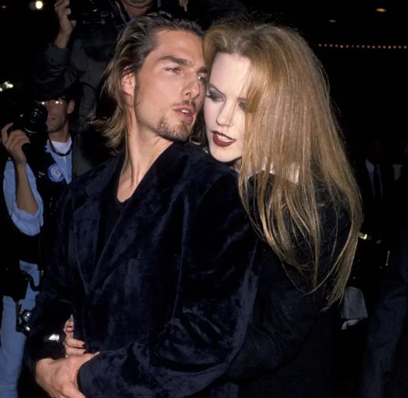 在大众眼里,两人宛如金童玉女,而且阿汤哥可以说是全世界女人的梦想