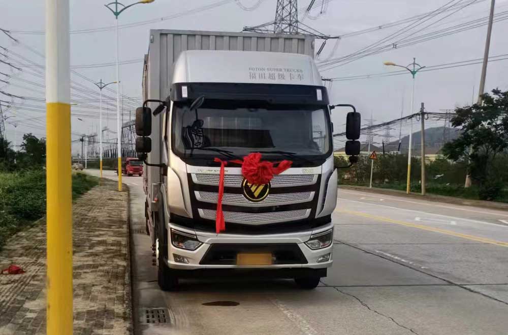 福康f45助力李珍的快递运输如虎添翼