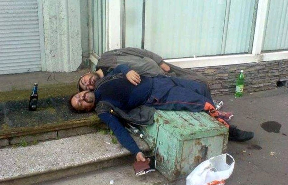 生活了2年,回国之后,总有人问我:"老张,俄罗斯人是不是都特别能喝啊