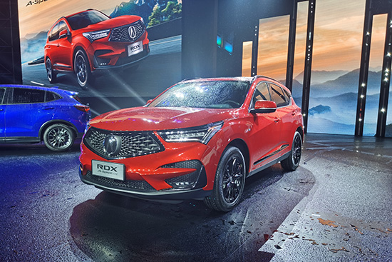 RDX A-Spec运动款 姜智文/摄