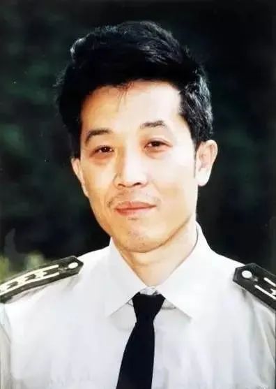 著名词作家王晓岭:这是我母亲写的最后一首军歌……__财经头条