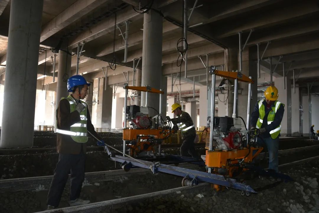 12号线传来新消息该车辆段完成热滑具备正式开行条件