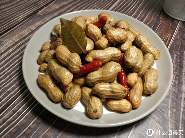 花生直接下锅煮是大错特错这样做花生香入味煮三五斤不够吃