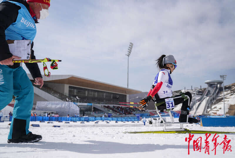 残奥越野赛场上的中国身影休闲区蓝鸢梦想 - Www.slyday.coM