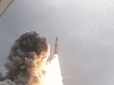 　长十一火箭海上发射