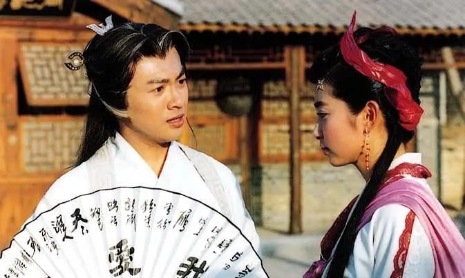 要不是张君宝去找他帮忙,易天行可能就待在家里,根本不会来跟逍遥王