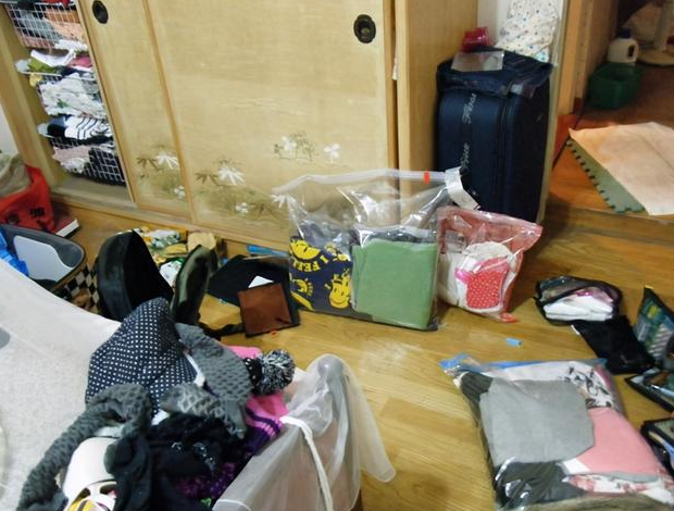 房子租给美女三年,退房时脏乱不堪,房东不退押金都还亏休闲区蓝鸢梦想 - Www.slyday.coM 房子租给美女三年,退房时脏乱不堪,房东不退押金都还亏休闲区蓝鸢梦想 - Www.slyday.coM