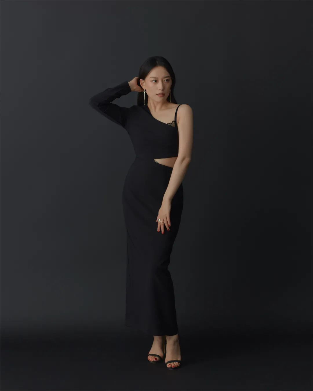 专访l"善变"高晶:热爱表演和唱歌,追求艺术从心出发