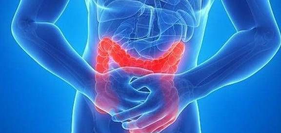 老放屁是在排毒？也可能是身体发出的求救信号，别不当回事！休闲区蓝鸢梦想 - Www.slyday.coM