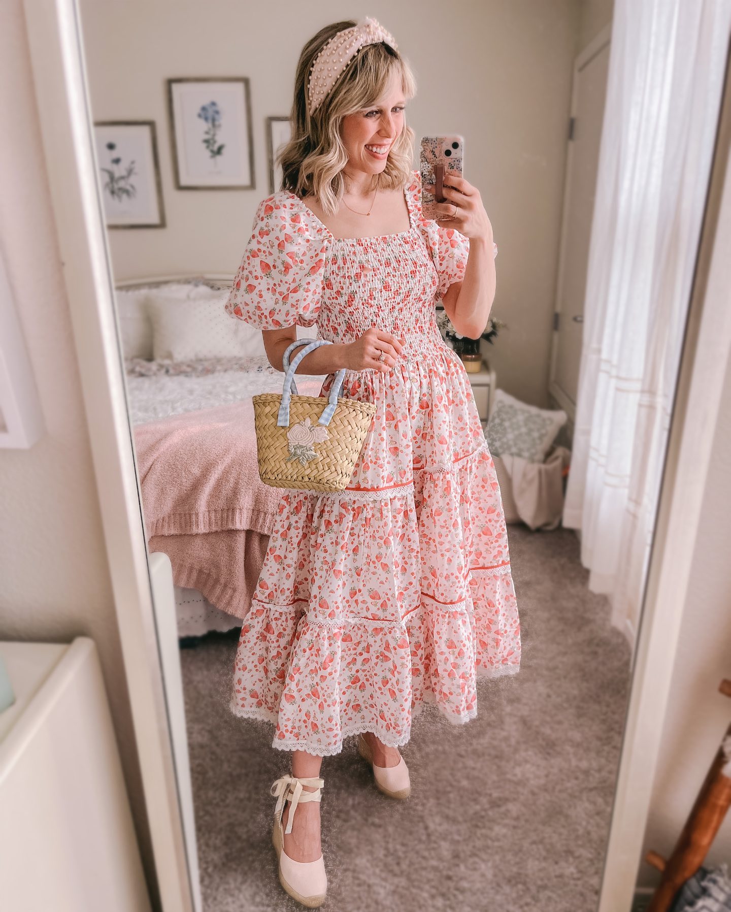 为什么这个春天必须穿cottagecore田园风衣帽间