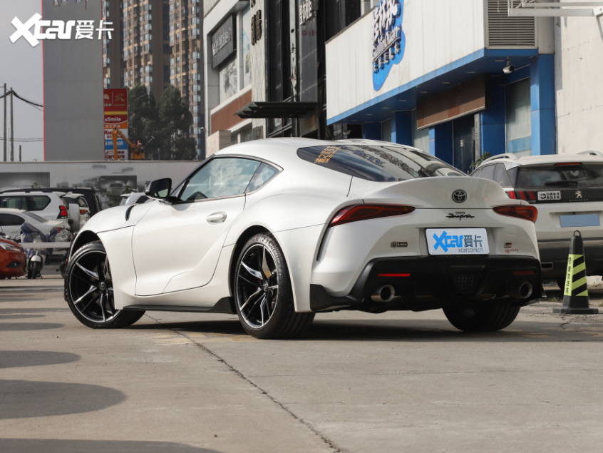 近日,就有海外媒体爆料,丰田supra手动挡版本,预计4月份在海外发布,并