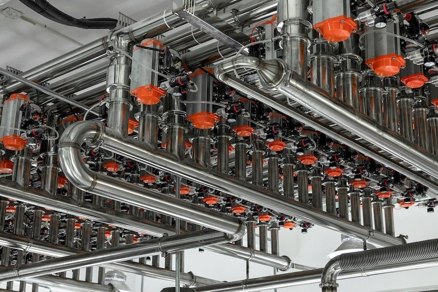 从原产地到压榨严格把关，馨田生产的每一罐火锅油碟都经得起“3·15”的检验！休闲区蓝鸢梦想 - Www.slyday.coM