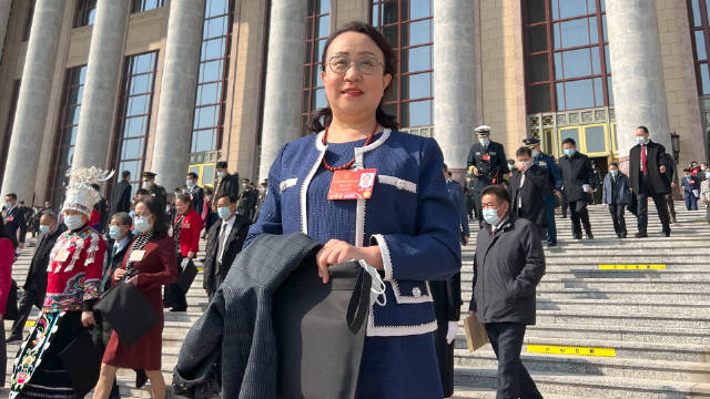 全国人大代表杨林花建议适当放宽献血者年龄限制