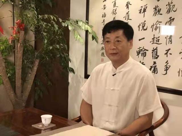 两会声音刘宝成弘扬中医文化薪火传承守护国民脊柱健康