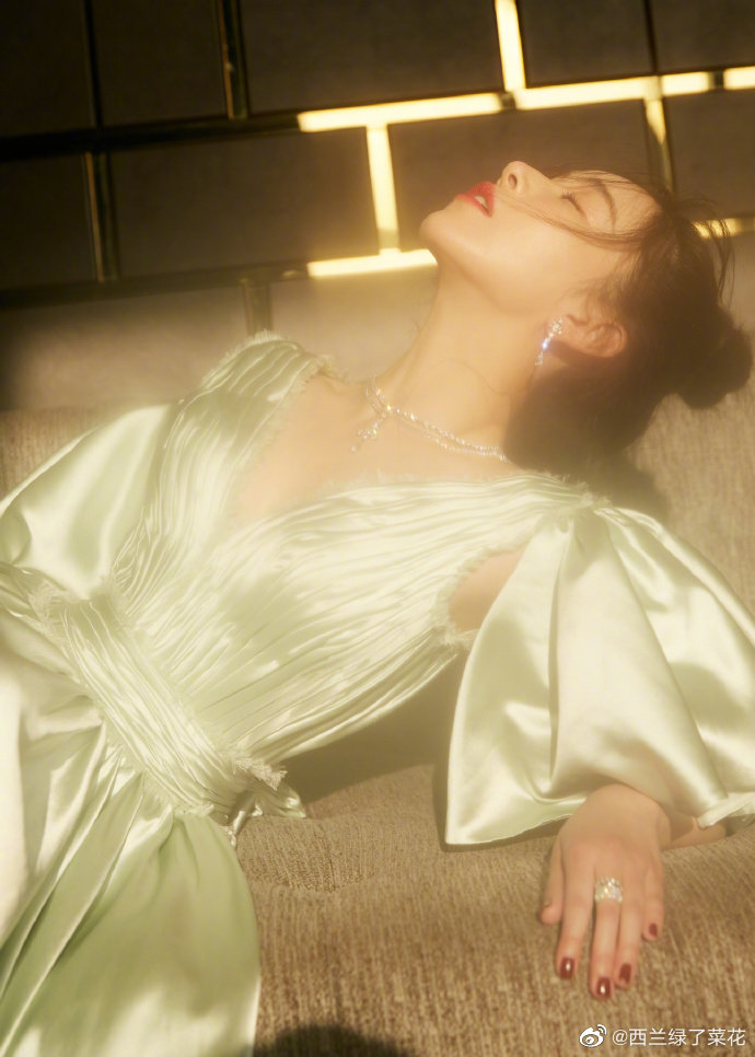 阚清子清复古上新了阚清子和复古风好配啊