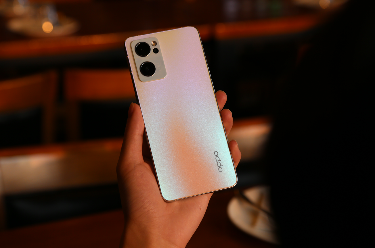 oppo reno7高定艺术家礼盒秒杀颜值党?
