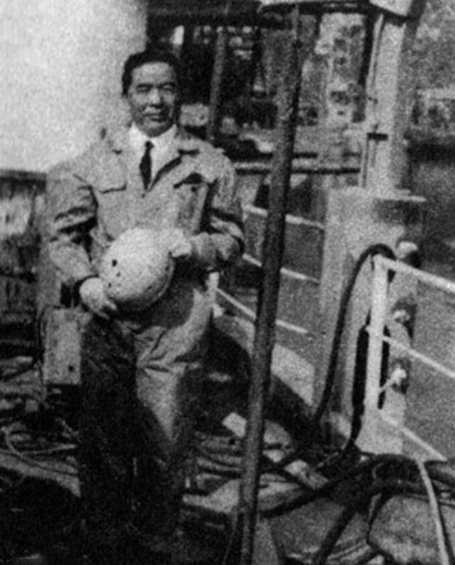 包玉刚:包拯嫡孙,世界七大船王之首,霍英东、李嘉诚为他扶灵