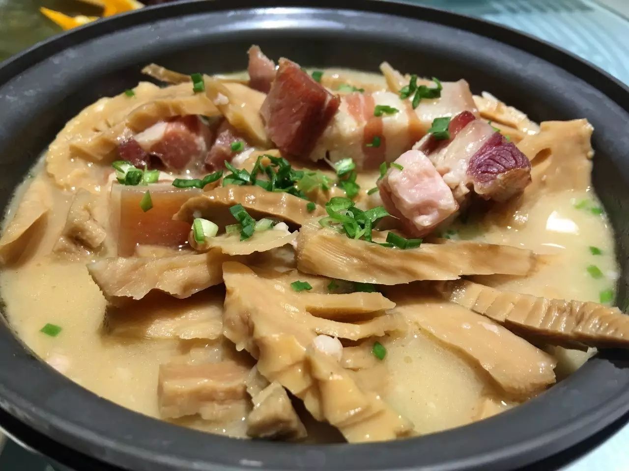 好吃的油焖咸肉笋干