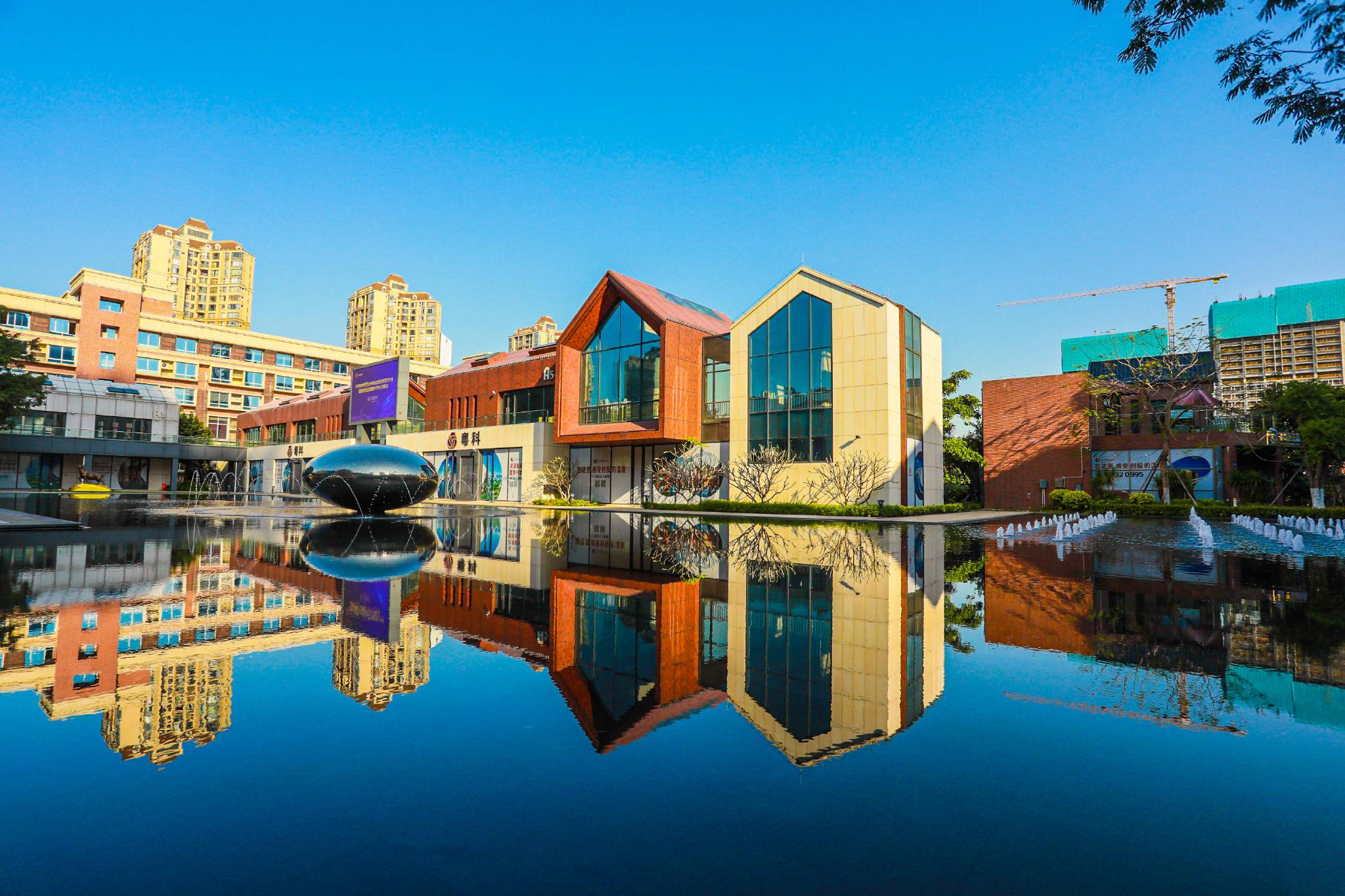 基金规模突破1500亿元千灯湖创投特色小镇私募基金管理服务平台上线