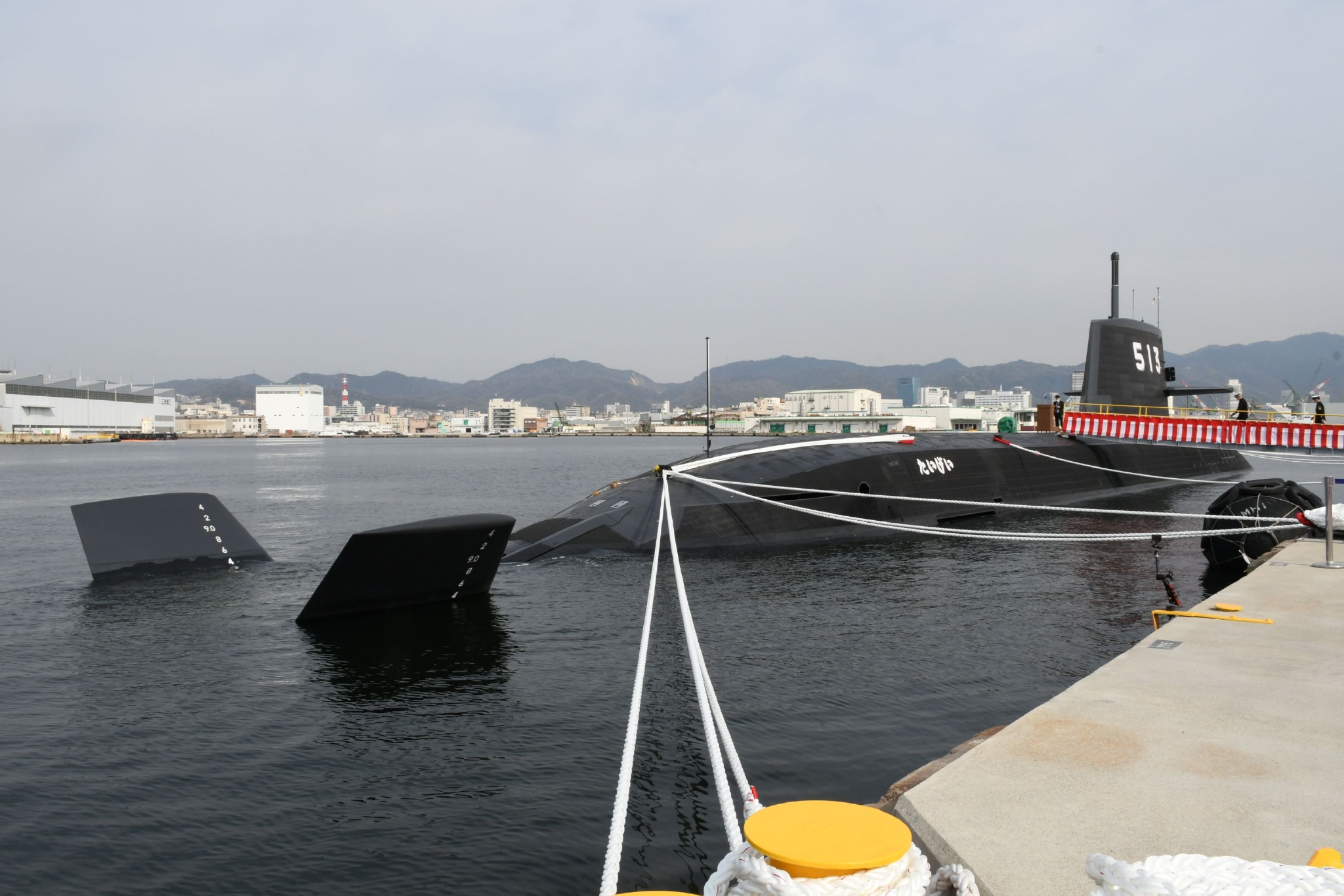 日最大吨位常规潜艇大鲸号入役将部署横须贺基地