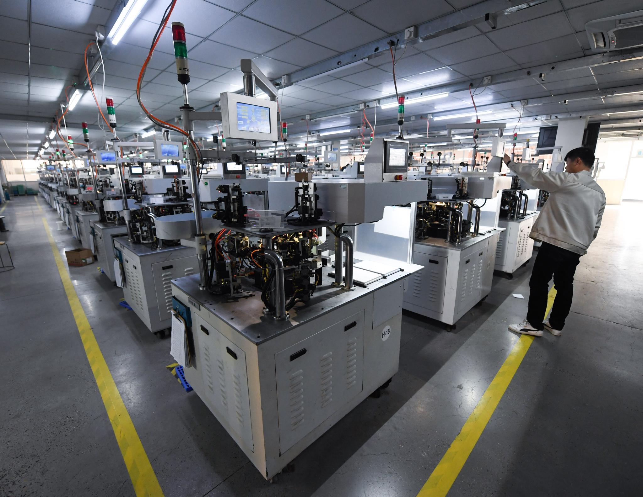 浙江诸暨数字化车间助力企业现代化