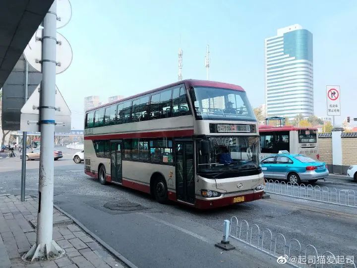 再见天津双层公交车