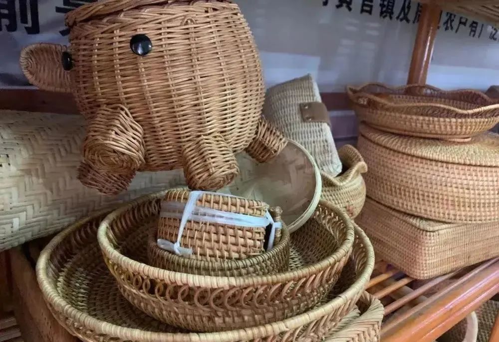 非遗传人核雕雪容融助力冬残奥会，陕西这些人的手里有点“功夫”休闲区蓝鸢梦想 - Www.slyday.coM