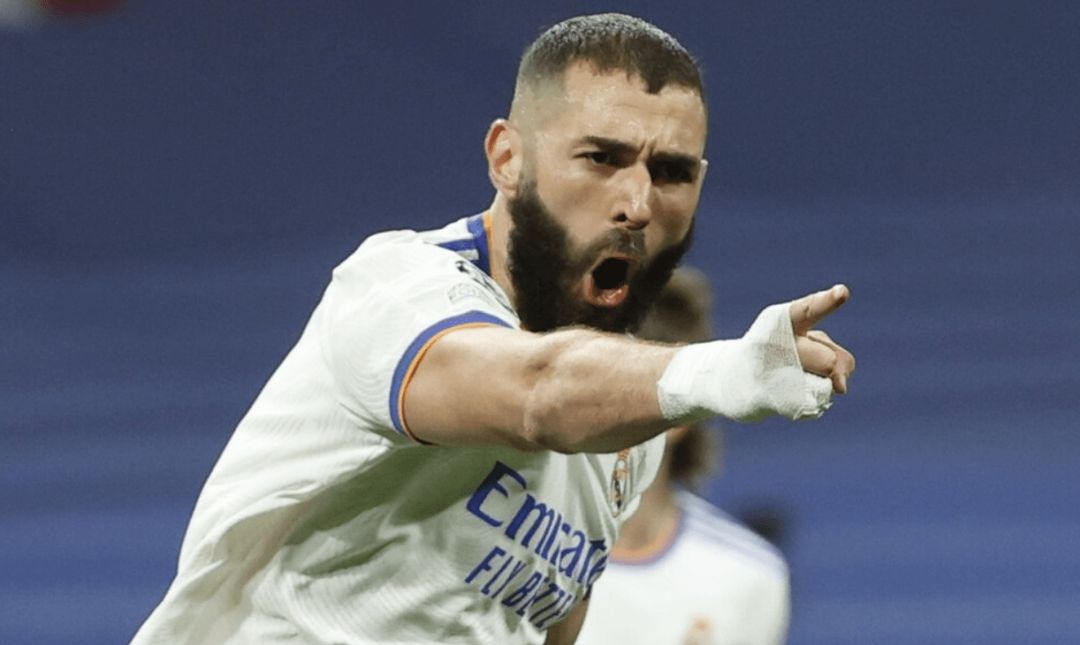 都赖本泽马梅西连续复刻7年头大照