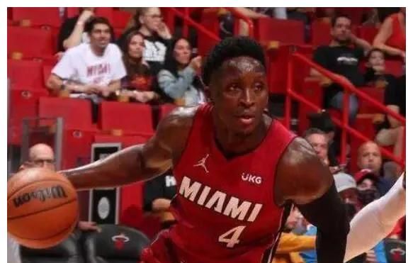 奥拉迪波复出,热火4大后卫实力如何呢?一起看吧……休闲区蓝鸢梦想 - Www.slyday.coM 奥拉迪波复出,热火4大后卫实力如何呢?一起看吧……休闲区蓝鸢梦想 - Www.slyday.coM