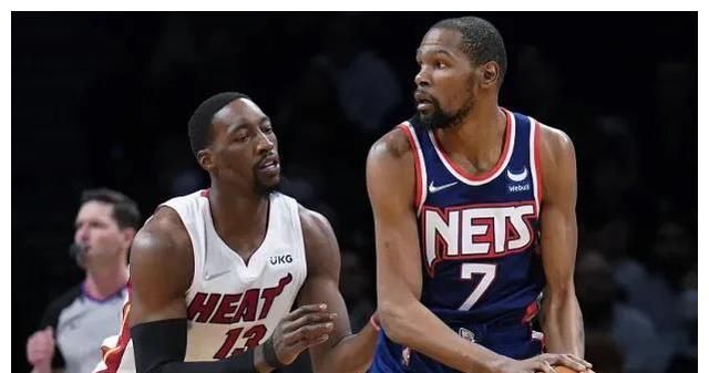 奥拉迪波复出,热火4大后卫实力如何呢?一起看吧……休闲区蓝鸢梦想 - Www.slyday.coM 奥拉迪波复出,热火4大后卫实力如何呢?一起看吧……休闲区蓝鸢梦想 - Www.slyday.coM