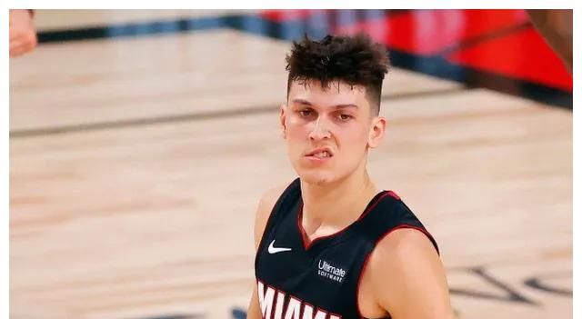 奥拉迪波复出,热火4大后卫实力如何呢?一起看吧……休闲区蓝鸢梦想 - Www.slyday.coM 奥拉迪波复出,热火4大后卫实力如何呢?一起看吧……休闲区蓝鸢梦想 - Www.slyday.coM