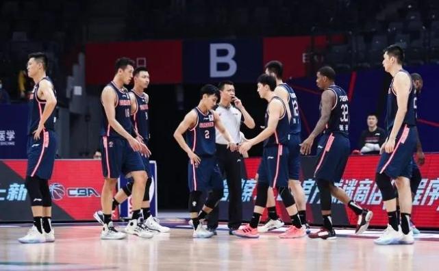 cba最新排名三足鼎立争榜首广东输球入下半区北控因祸得福