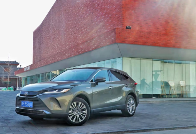 凌放对比探岳X：哪款车才是“都市潮流”？丨车壹条