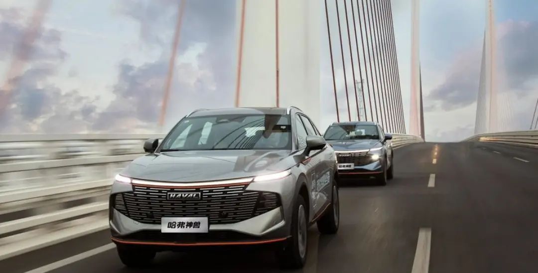 国产SUV卷起来！15万出头配2.0T+大连屏，合资哭了！