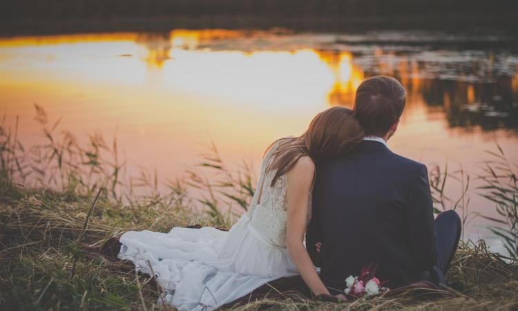 男子当上门女婿,工资卡被岳母收走,亲妈住院,查完卡里余额懵了休闲区蓝鸢梦想 - Www.slyday.coM 男子当上门女婿,工资卡被岳母收走,亲妈住院,查完卡里余额懵了休闲区蓝鸢梦想 - Www.slyday.coM